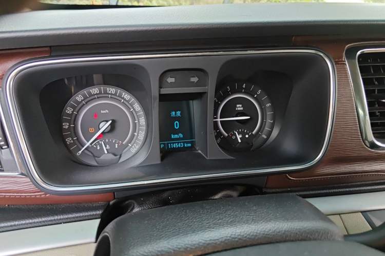 Used Buick GL8 2017 25S Luxury Version China V Standard Instrument Cluster