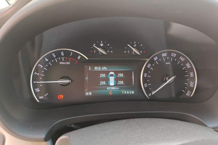 Used Buick GL8 2017 ES 28T Luxury Model China V Standard Instrument Cluster