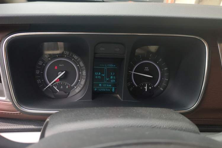 Used Buick GL8 2017 25S Luxury Version China V Standard Instrument Cluster