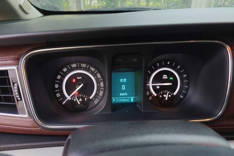 Used Buick GL8 2017 25S Luxury Version China V Standard Instrument Cluster