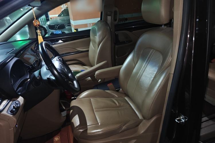 Used Buick GL8 2017 ES 28T Premium Version China V Standard Left Front Seat