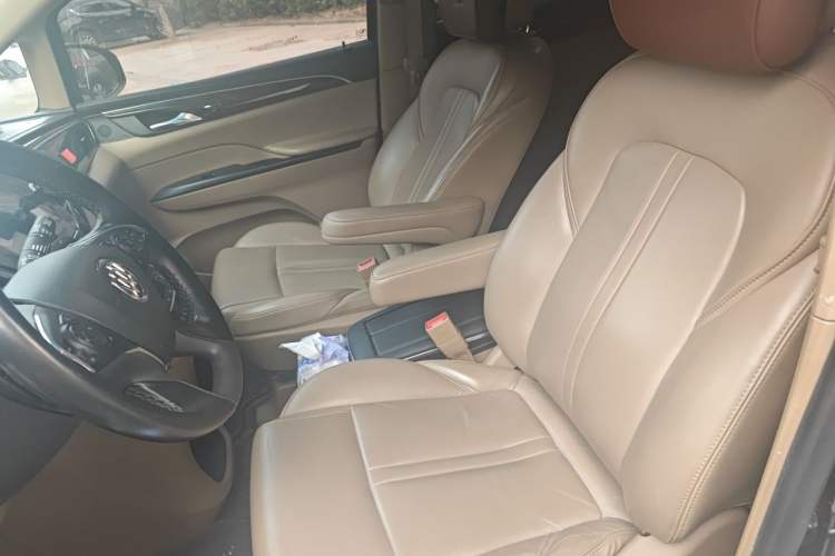 Used Buick GL8 2017 ES 28T Premium Version China V Standard Left Front Seat