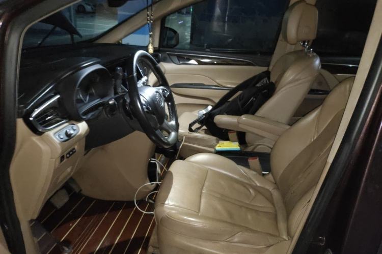 Used Buick GL8 2017 ES 28T Flagship Model China V Standard Left Front Seat
