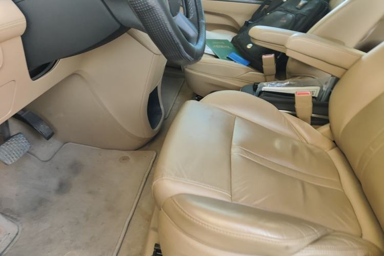 Used Buick GL8 2017 ES 28T Luxury Model China V Standard Left Front Seat