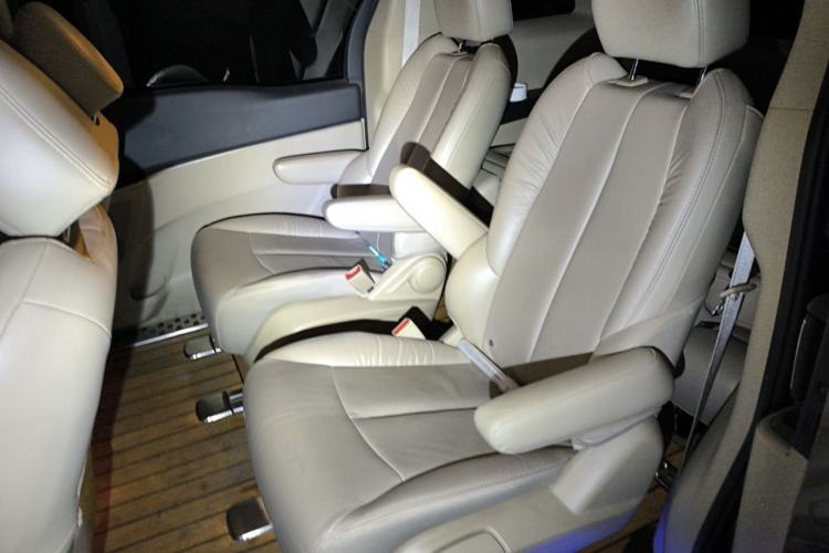 Used Buick GL8 2017 25S Luxury Version China V Standard Left Rear Seat