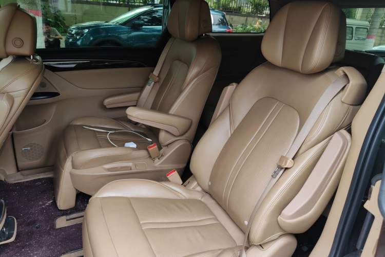 Used Buick GL8 2017 ES 28T Flagship Model China V Standard Left Rear Seat