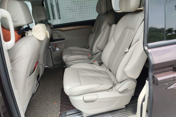 Used Buick GL8 2017 ES 28T Comfort Model China V Standard Left Rear Seat