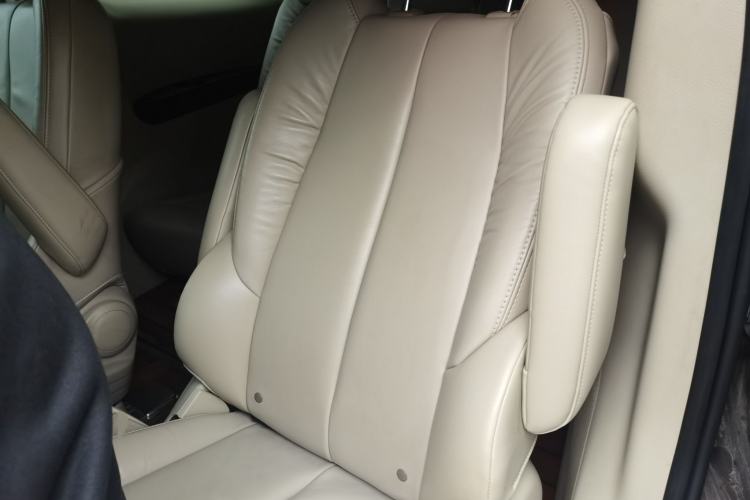 Used Buick GL8 2017 25S Luxury Version China V Standard Left Rear Seat