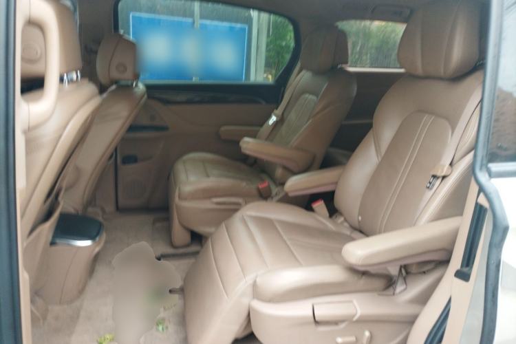 Used Buick GL8 2017 ES 28T Luxury Model China V Standard Left Rear Seat