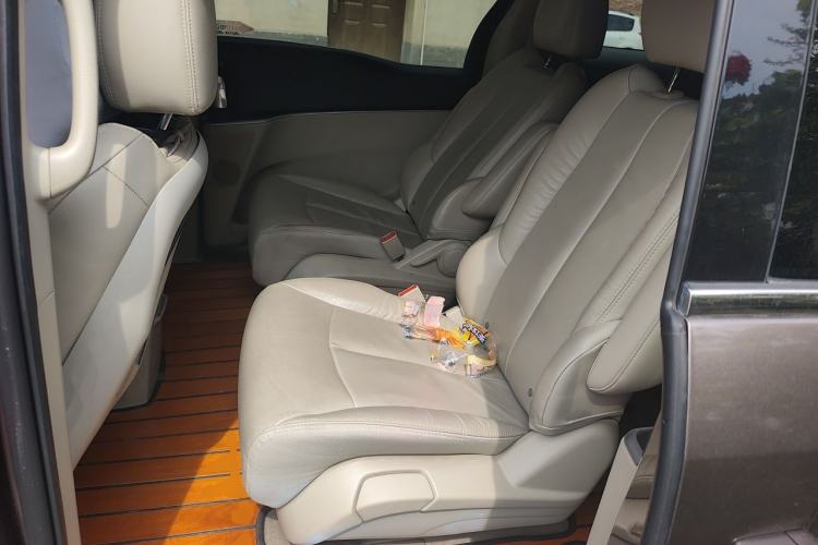 Used Buick GL8 2017 25S Luxury Version China V Standard Left Rear Seat