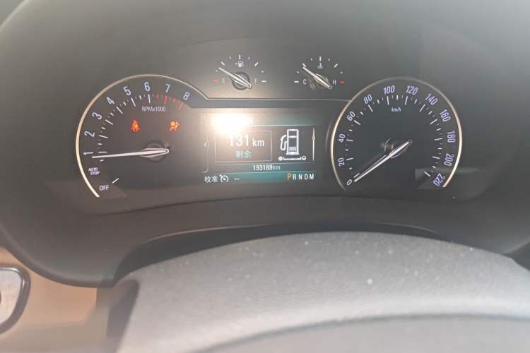 Used Buick GL8 2017 ES 28T Premium Version China V Standard Odometer Close Up