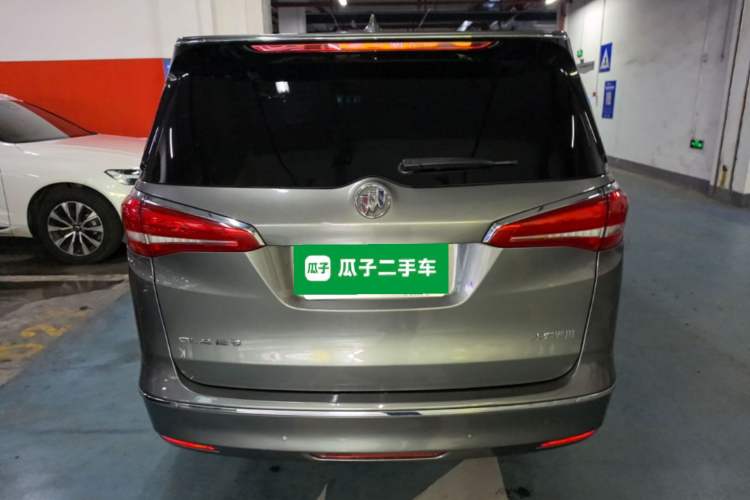 Used Buick GL8 2017 ES 28T Flagship Model China V Standard Rear