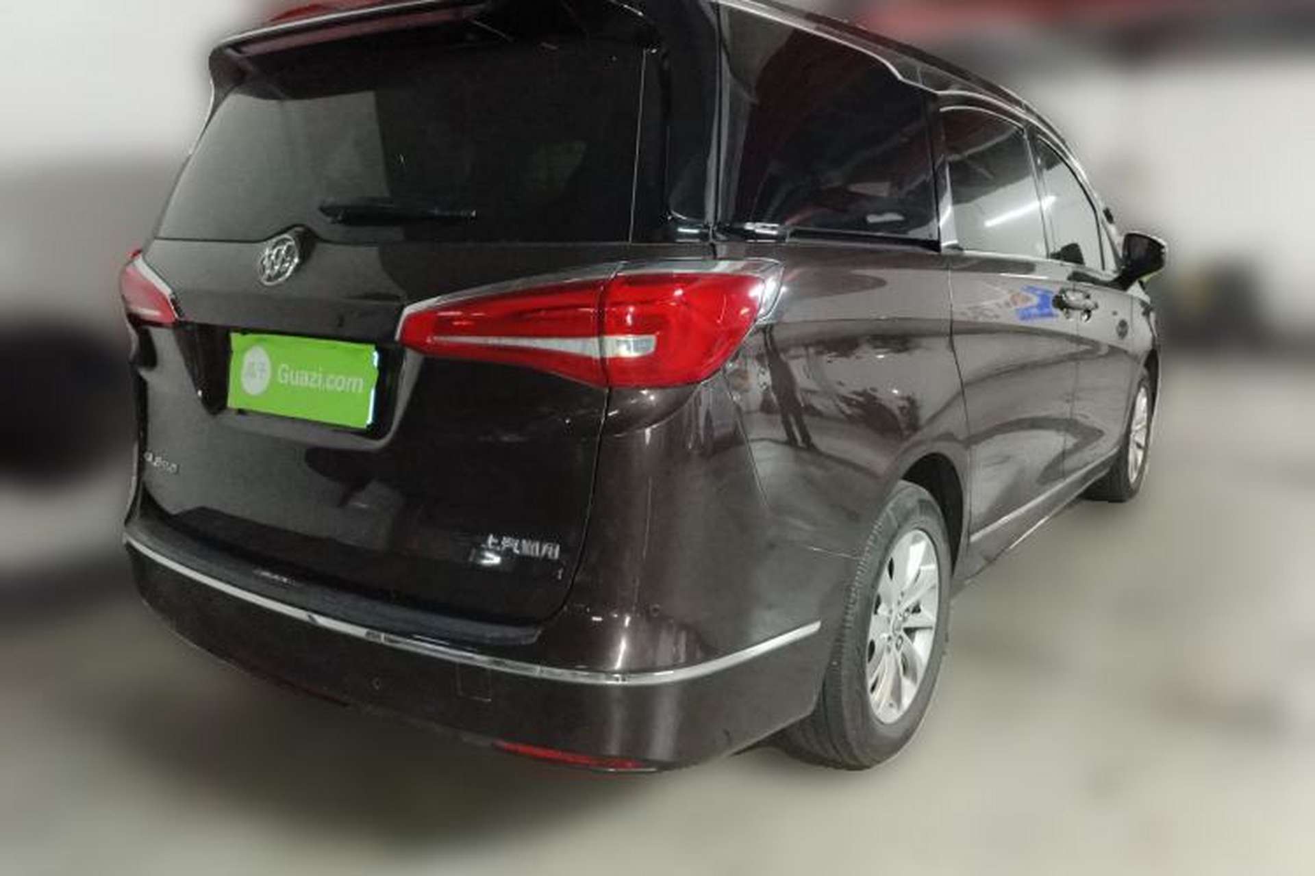 Used Buick GL8 2017 ES 28T Comfort Model China V Standard Rear Right 45 Deg