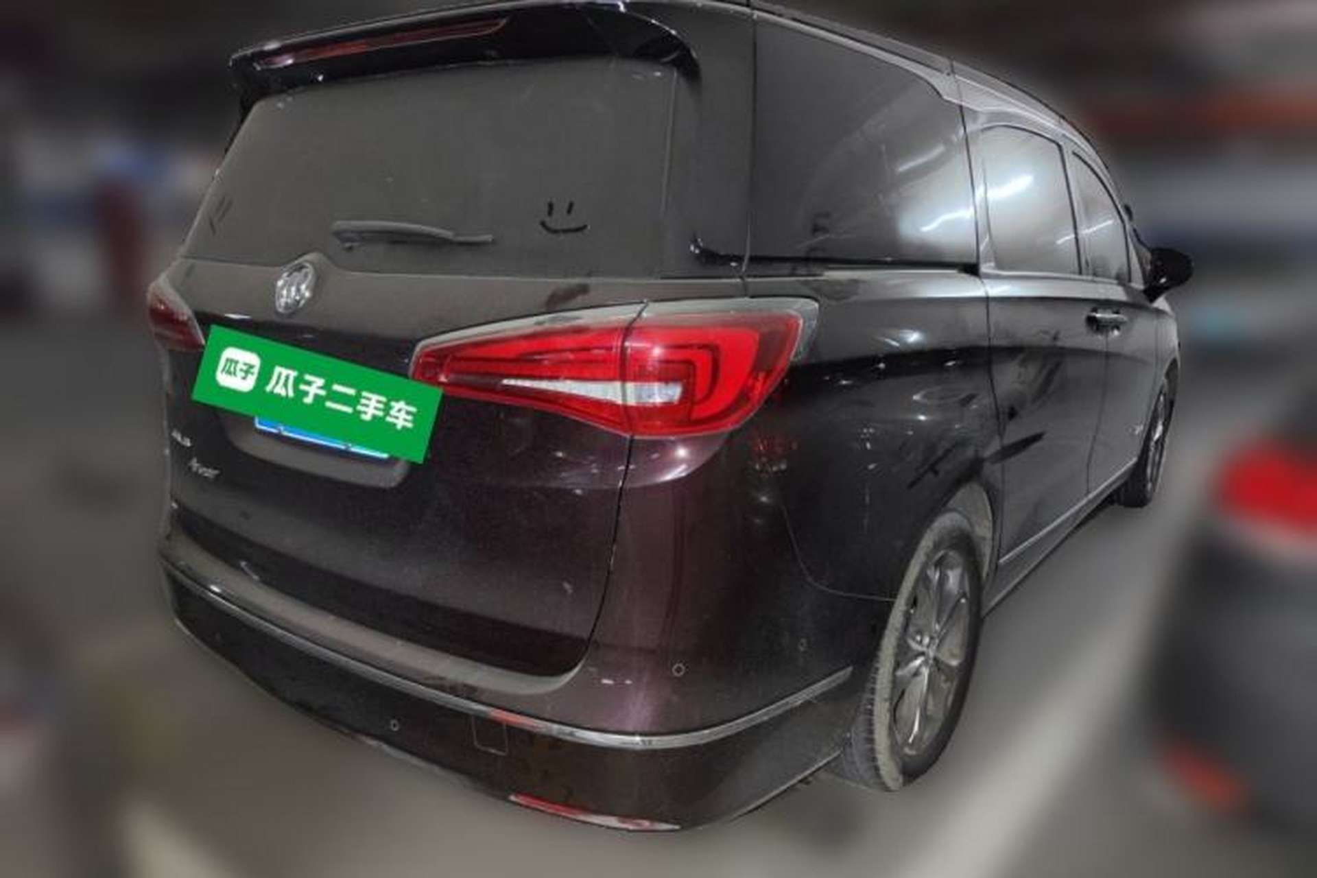 Used Buick GL8 2017 28T Avenir Avia National Emission Standard V Rear Right 45 Deg