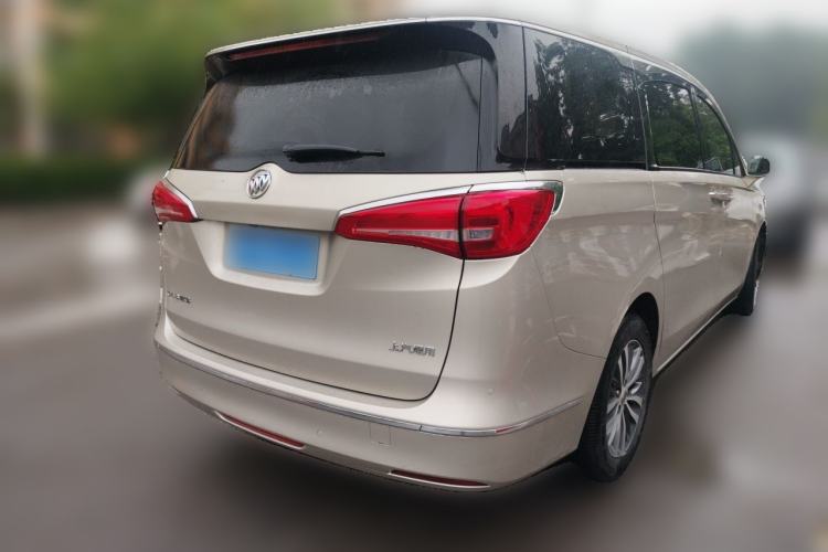 Used Buick GL8 2017 ES 28T Luxury Model China V Standard Rear Right 45 Deg