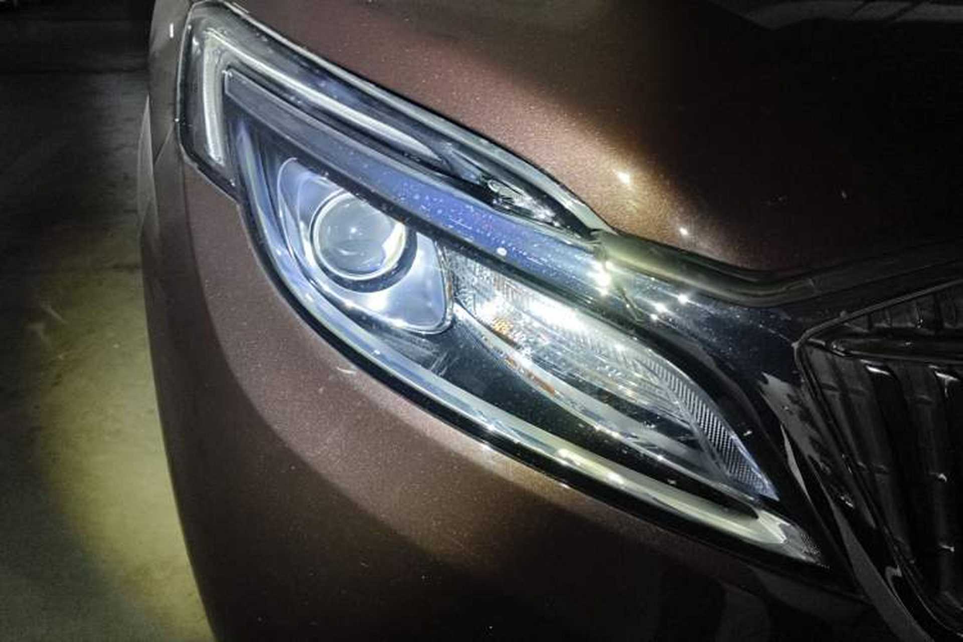 Used Buick GL8 2017 ES 28T Comfort Model China V Standard Right Front Headlight