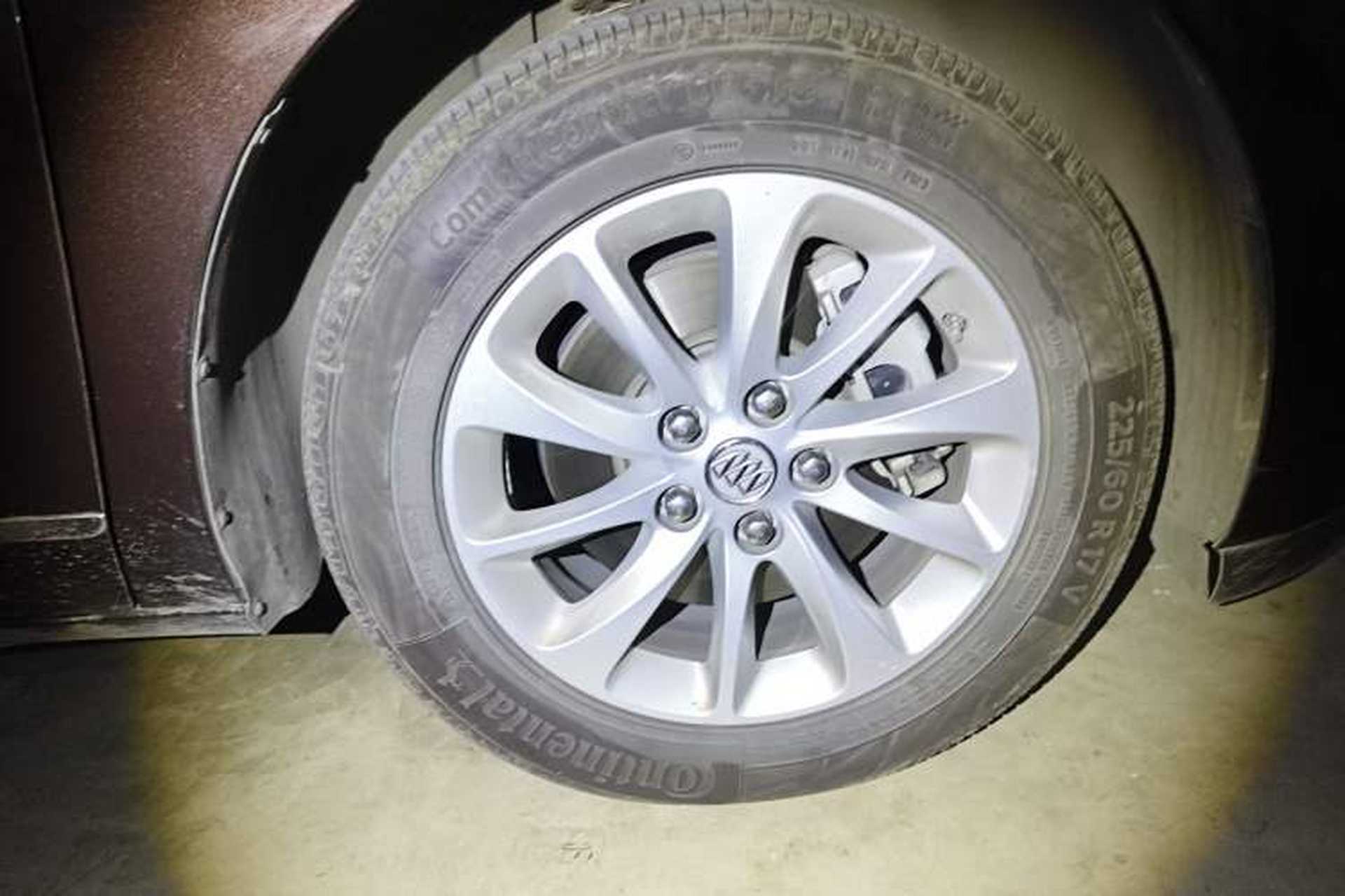 Used Buick GL8 2017 ES 28T Comfort Model China V Standard Right Front Wheel Hub