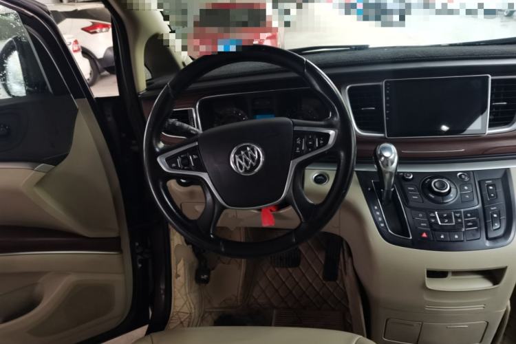 Used Buick GL8 2017 25S Luxury Version China V Standard Steering Wheel