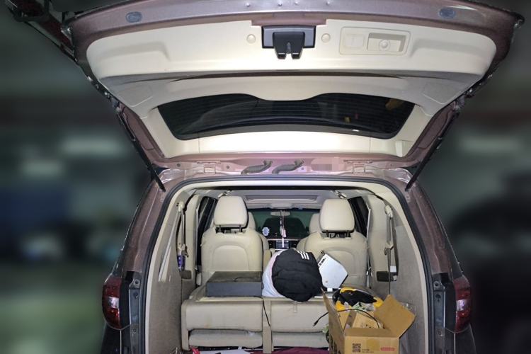 Used Buick GL8 2017 25S Luxury Version China V Standard Trunk