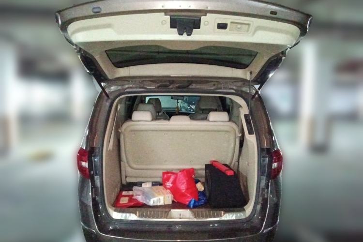 Used Buick GL8 2017 25S Luxury Version China V Standard Trunk