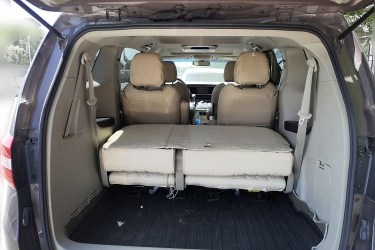 Used Buick GL8 2017 25S Comfort Version China V Standard Trunk