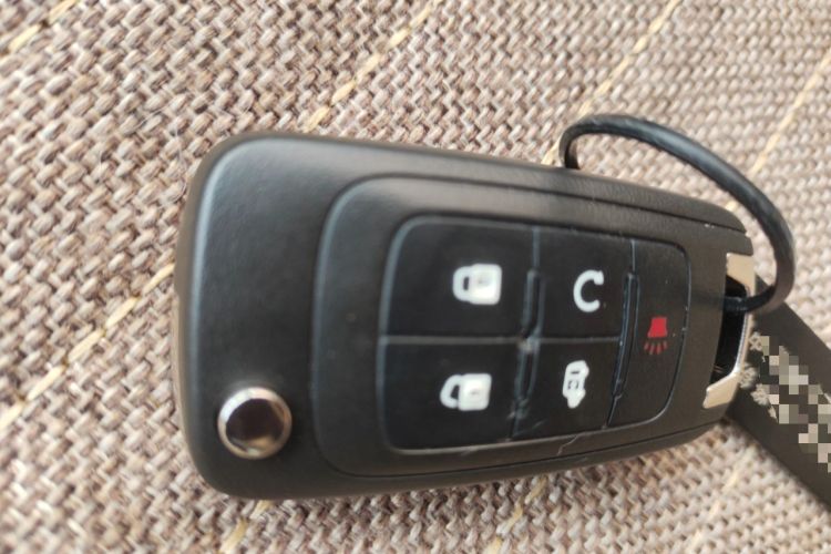 Used Buick GL8 2017 25S Luxury Version China V Standard Vehicle Key