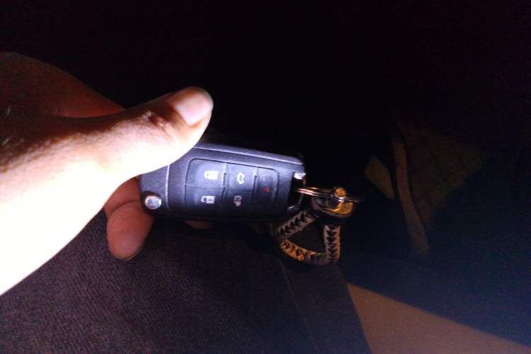 Used Buick GL8 2017 25S Luxury Version China V Standard Vehicle Key