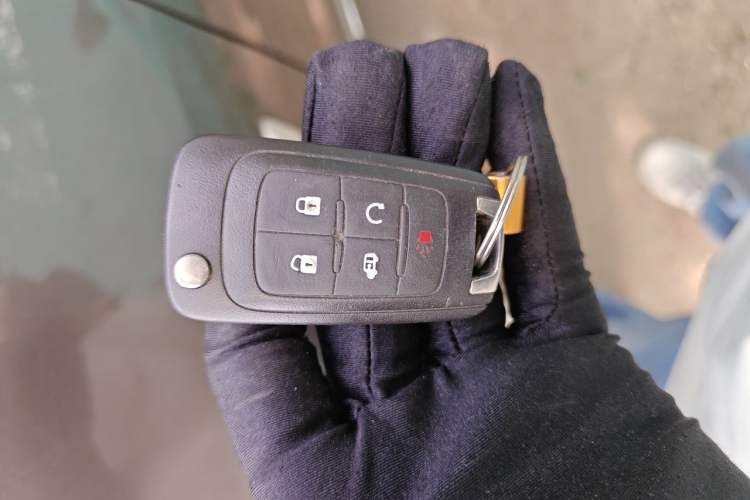 Used Buick GL8 2017 25S Luxury Version China V Standard Vehicle Key