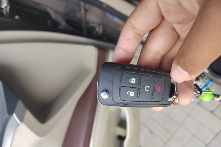 Used Buick GL8 2017 25S Comfort Version China V Standard Vehicle Key