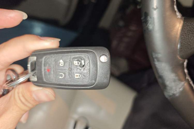 Used Buick GL8 2017 25S Luxury Version China V Standard Vehicle Key