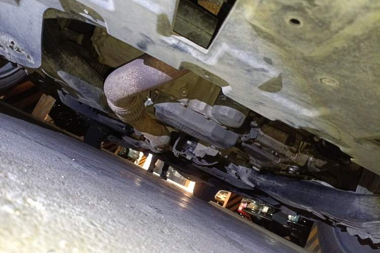 Used Buick GL8 2017 28T Avenir Avia National Emission Standard V Chassis Front