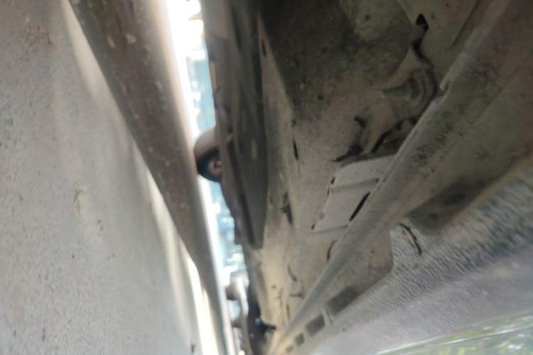 Used Buick GL8 2017 ES 28T Comfort Model China V Standard Chassis Front Left