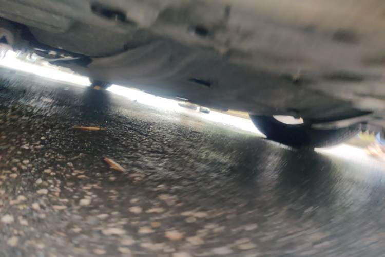 Used Buick GL8 2017 28T Avenir Avia National Emission Standard V Chassis Front Right