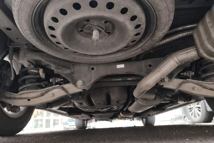 Used Buick GL8 2017 ES 28T Comfort Model China V Standard Chassis Rear