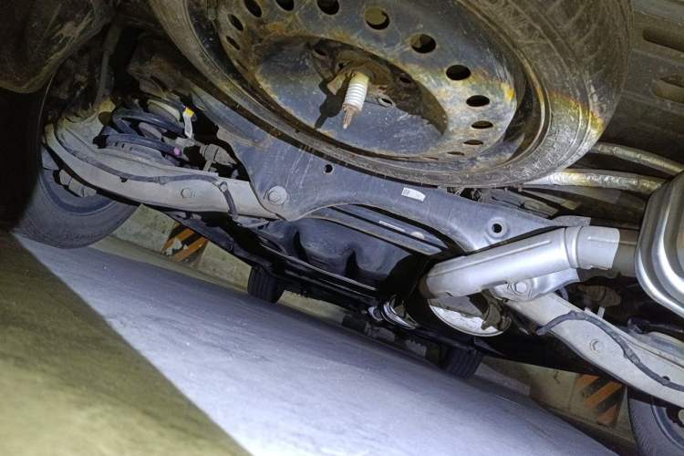 Used Buick GL8 2017 28T Avenir Avia National Emission Standard V Chassis Rear