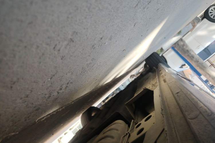 Used Buick GL8 2017 ES 28T Comfort Model China V Standard Chassis Rear Left