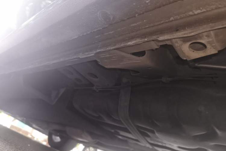 Used Buick GL8 2017 28T Avenir Avia National Emission Standard V Chassis Rear Left