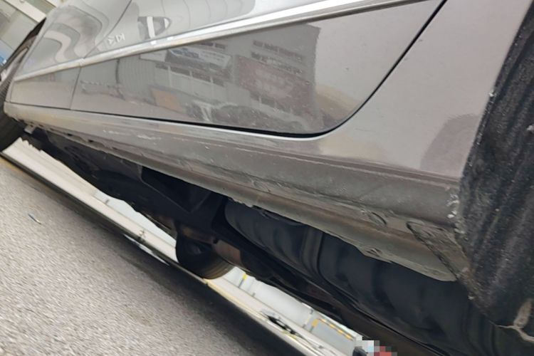 Used Buick GL8 2017 ES 28T Flagship Model China V Standard Chassis Rear Left