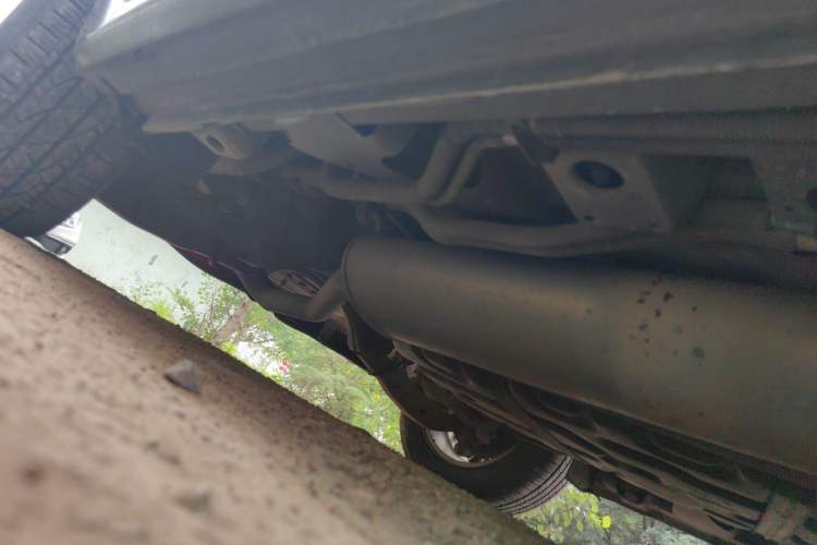 Used Buick GL8 2017 ES 28T Luxury Model China V Standard Chassis Rear Right