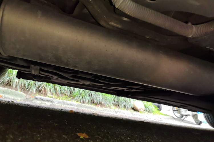 Used Buick GL8 2017 28T Avenir Avia National Emission Standard V Chassis Rear Right