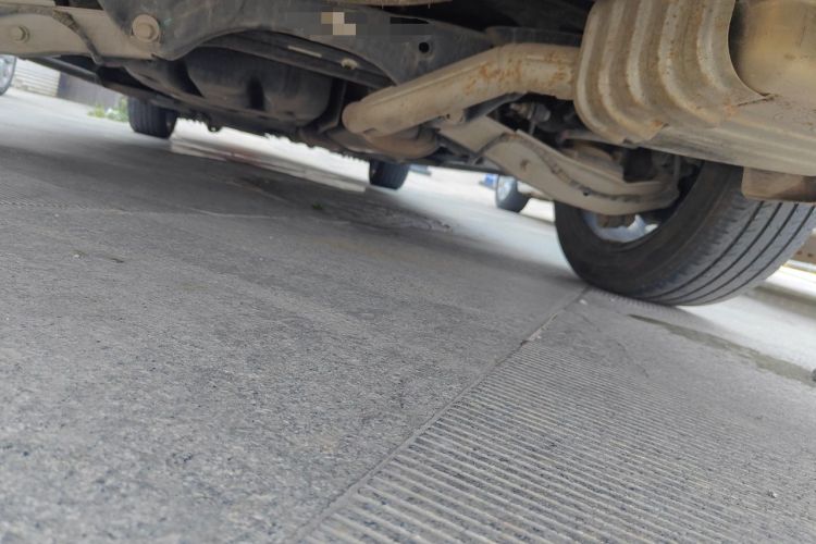 Used Buick GL8 2017 28T Avenir Avia National Emission Standard V Chassis Rear
