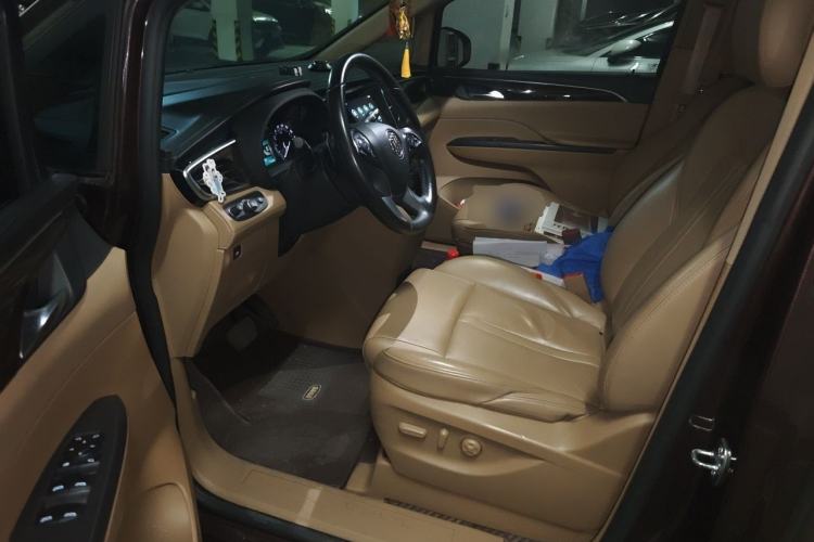 Used Buick GL8 2017 ES 28T Luxury Model China V Standard Driver Seat
