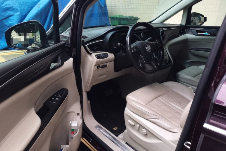 Used Buick GL8 2017 28T Avenir Avia National Emission Standard V Driver Seat