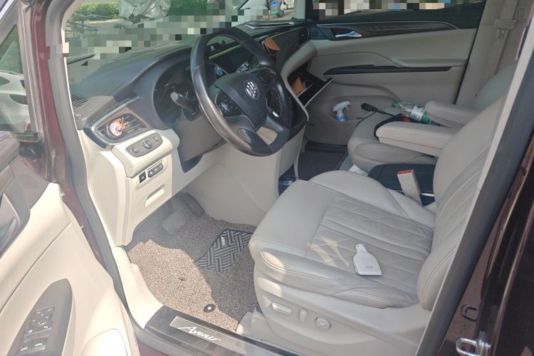 Used Buick GL8 2017 28T Avenir Avia National Emission Standard V Driver Seat