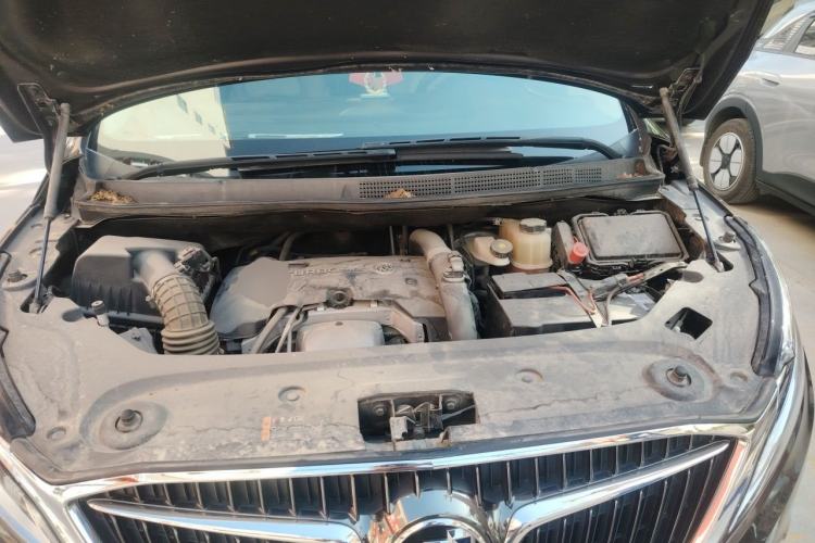 Used Buick GL8 2017 ES 28T Comfort Model China V Standard Engine Bay