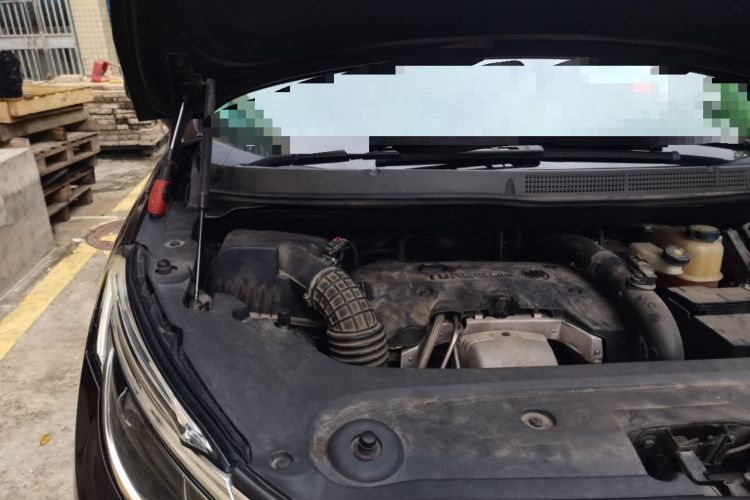 Used Buick GL8 2017 28T Avenir Avia National Emission Standard V Engine Bay Right