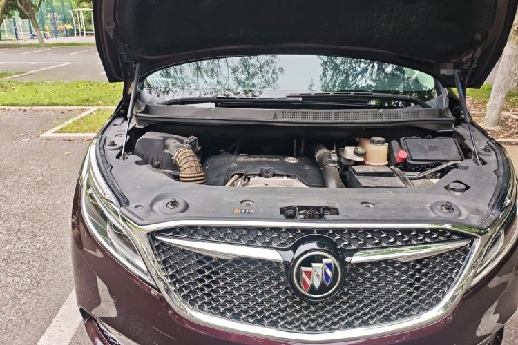 Used Buick GL8 2017 28T Avenir Avia National Emission Standard V Engine Bay Right