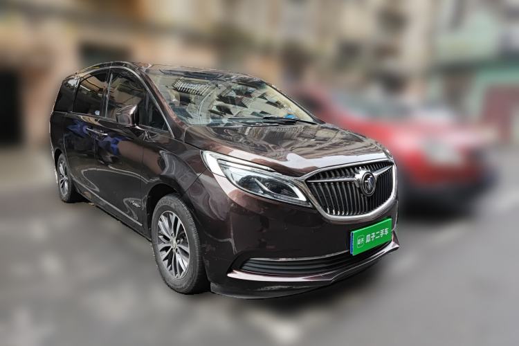 Used Buick GL8 2017 ES 28T Flagship Model China V Standard Front Right 45 Deg