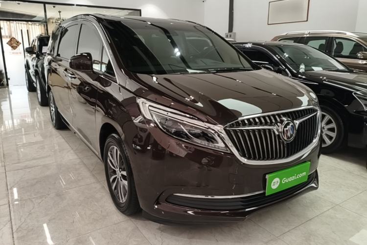 Used Buick GL8 2017 ES 28T Flagship Model China V Standard Front Right 45 Deg