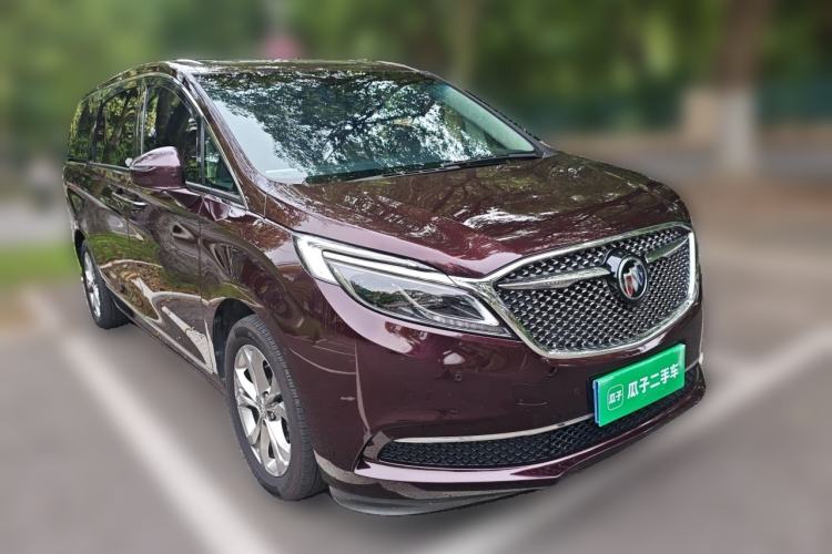 Used Buick GL8 2017 28T Avenir Avia National Emission Standard V Front Right 45 Deg